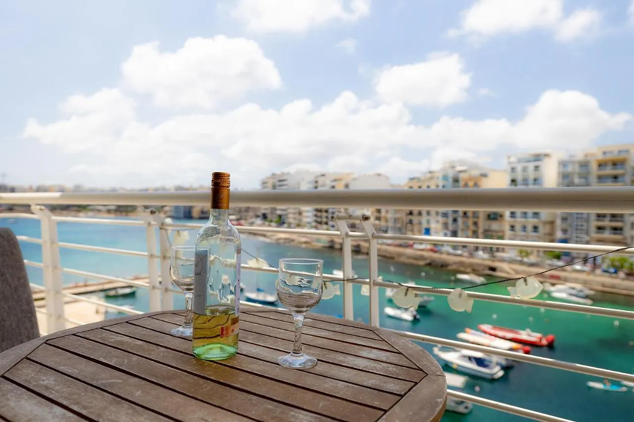 Exquisite Seafront Apart In Spinola Bay St Julians San Ġiljan 0*,