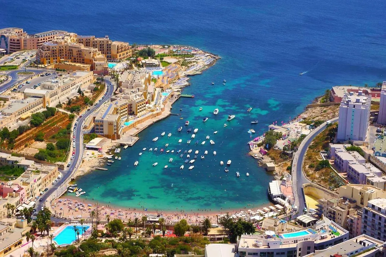 Exquisite Seafront Apart In Spinola Bay St Julians San Ġiljan Malta