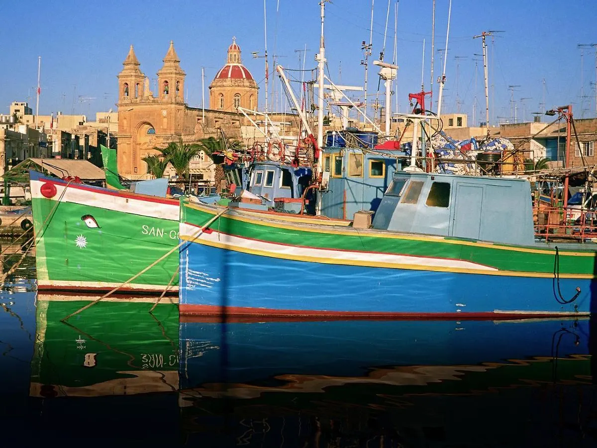 Exquisite Seafront Apart In Spinola Bay St Julians San Ġiljan