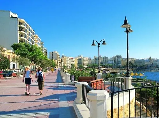 Exquisite Seafront Apart In Spinola Bay St Julians San Ġiljan Apartment