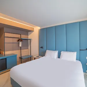 Mercure Malta San Ġiljan